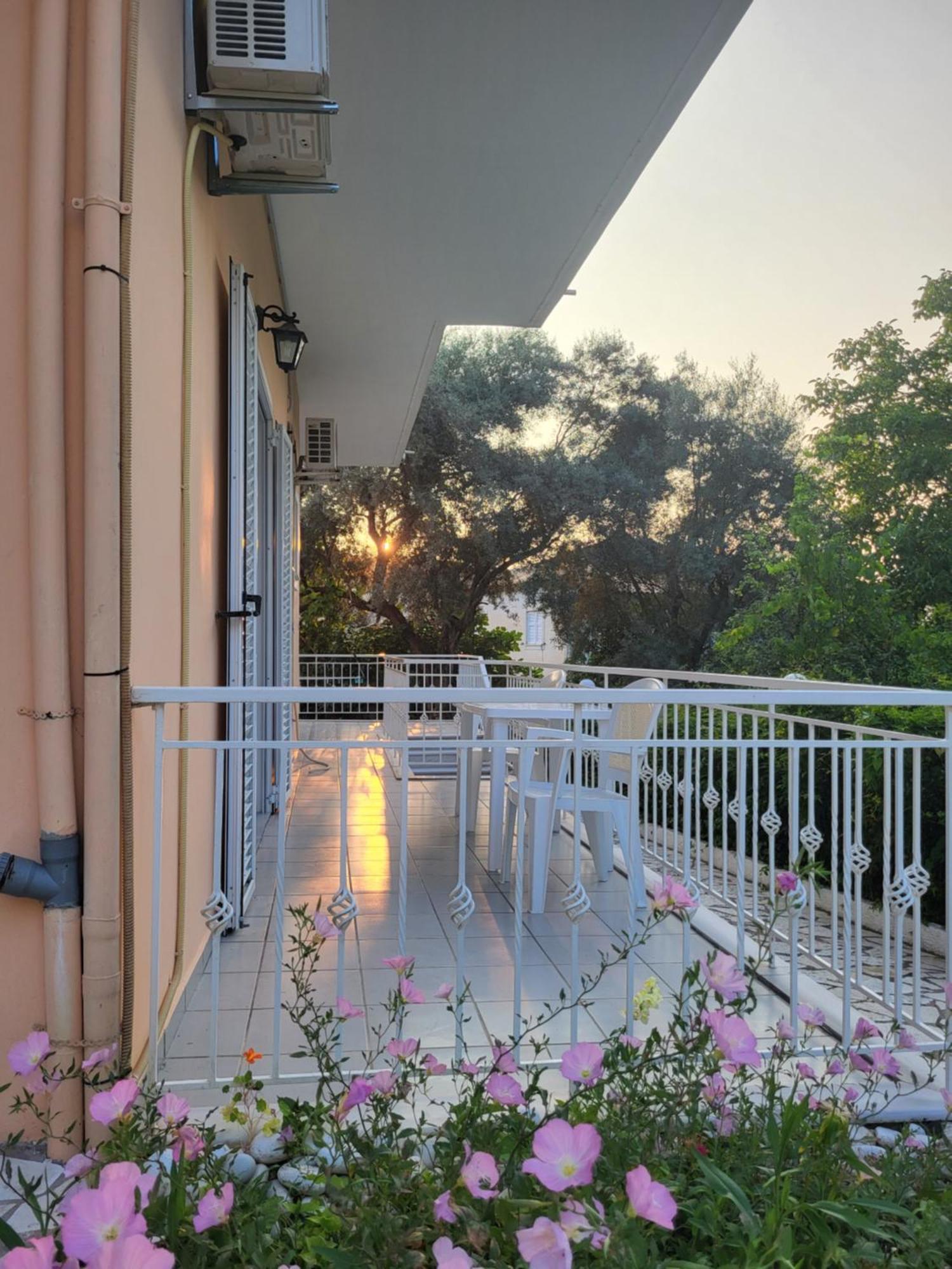 Dimitra Studios Lefkada City Exterior foto
